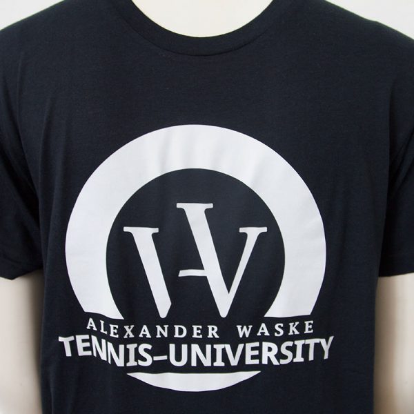 Logo-Shirt in Dunkelblau - Vorderseite | Tennis-University